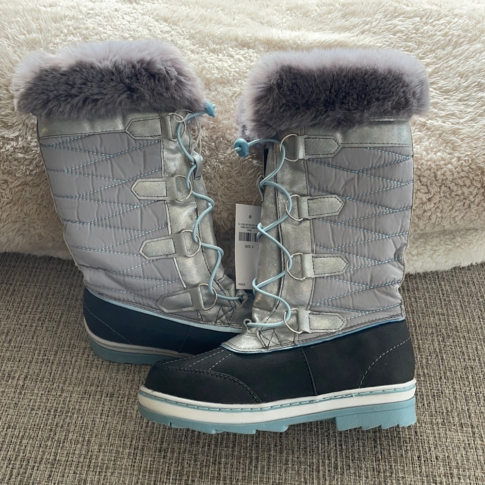 Girls Justice Snow Boots Size 2